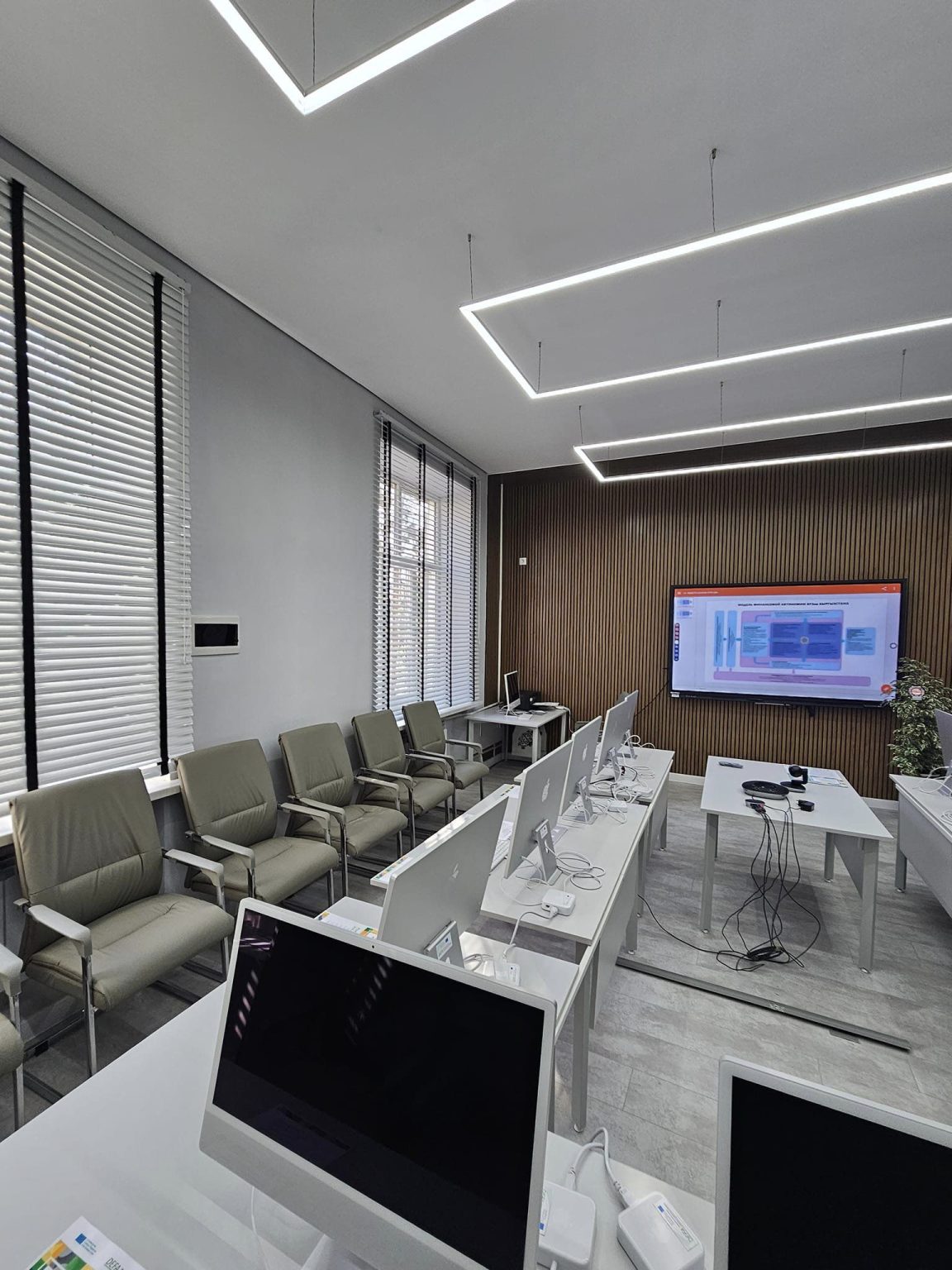 421617120_864886565434441_3679966789534503342_n